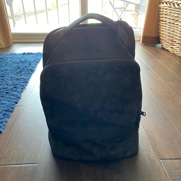 Lululemon City Adventurer Backpack Black Leopard